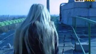 The tourist gave his Pikaper to fuck ass in the mountains and get a blowjob
