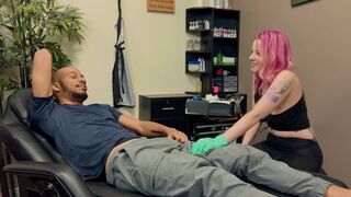 Tattooed woman has sex with a black man