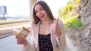 A shy girl agreed to fuck for money outdoors