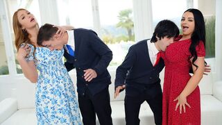 She spread her legs for her stepson to thank him for his help