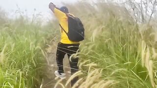 Pinay girl tried risky sex on the mountain top