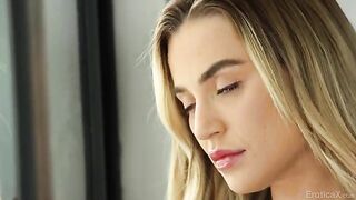 Passionate French kiss with a guy who loves to lick pussy