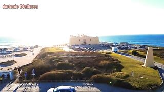 Fella picked up a girl on the beach and fucked her