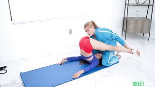 Instead of cardio – a brunette gets fucked in the gym