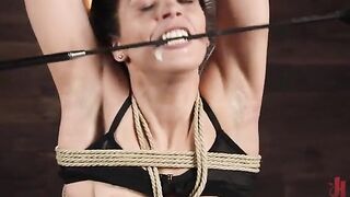 Endurance for the sake of a lesbian orgasm