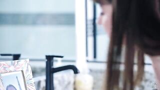 A beautiful woman has sex without thinking with a handsome man