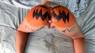 You want to smash my pumpkin? Then you must break my pussy first!