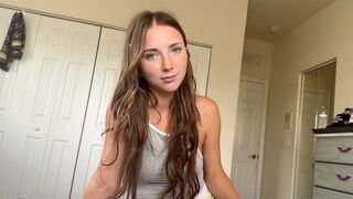 A cute 18-year-old girl showed her skills in stripping and sex