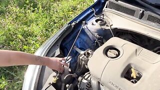 A girl came to fix the car, but ended up having sex