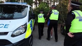 The guy was arrested for exposure, but released after giving the blowjob